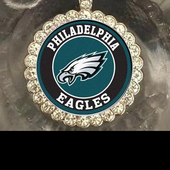 Philadelphia Eagles 925 Silver Rhinestones  Necklace great gift gift box pretty - Picture 1 of 2